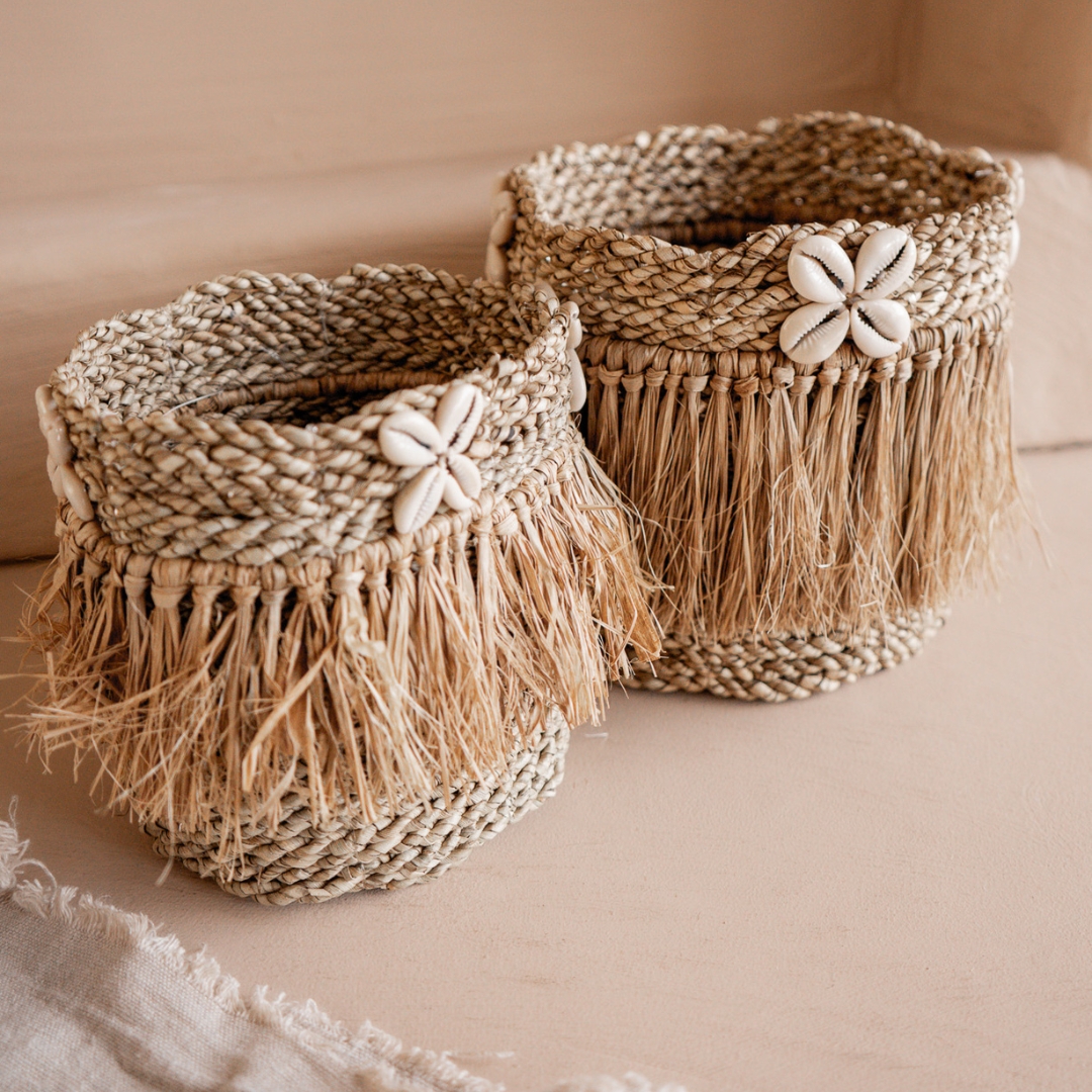 Duurzame handgemaakte gevlochten raffia mandjes van Noa May