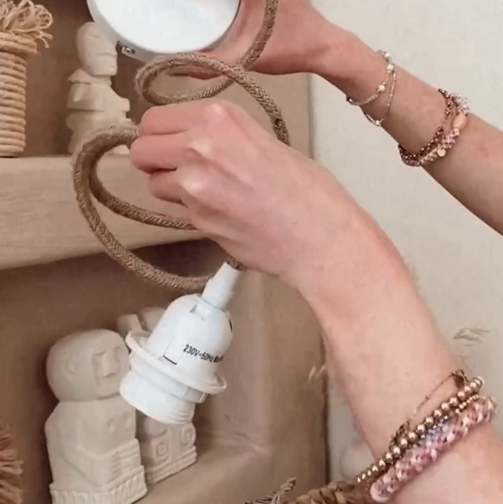 Fitting bevestigen