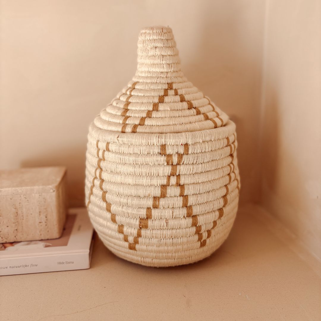 Beige tajine