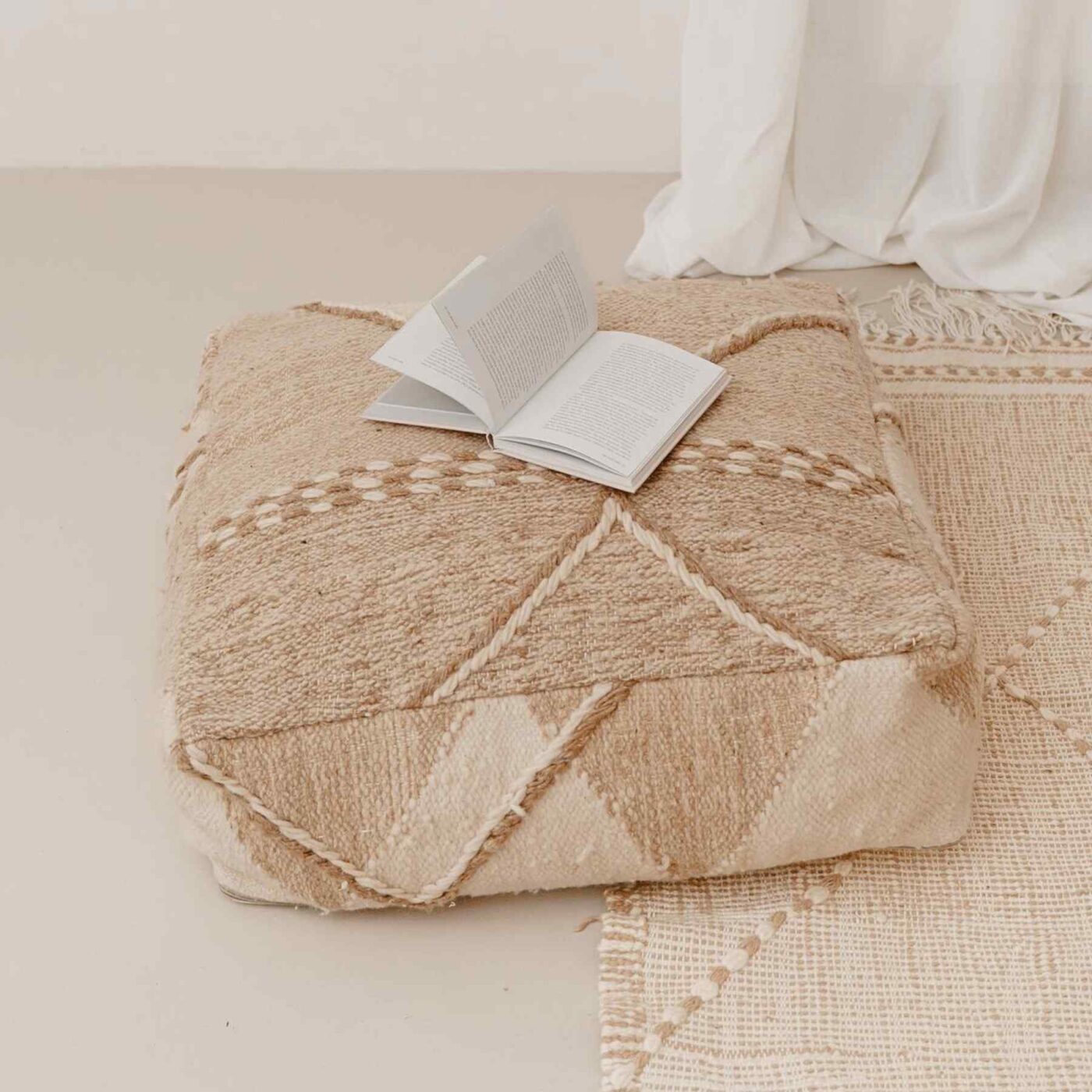 Sfeerfoto Poef Zanafi