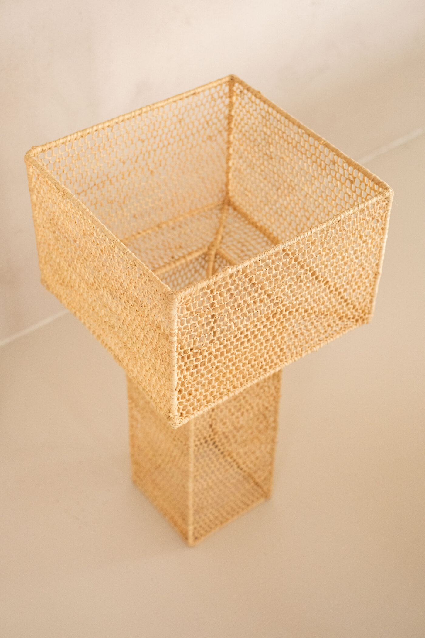 Mome0224